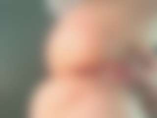 EveFina's Live Sex Cam Show