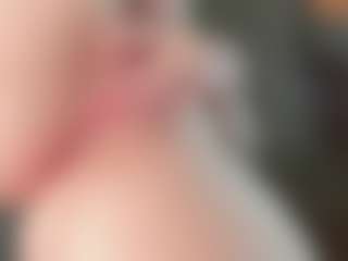 EveFina's Live Sex Cam Show