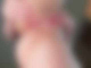 Live cam show with EveFina - Squirt on Milfs Live