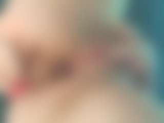 EveFina's Live Sex Cam Show