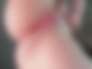 Live cam show with EveFina - Big Tits on Milfs Live