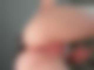 EveFina's Live Sex Cam Show