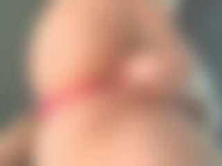 Live cam show with EveFina - Amateur Big Tits on Hubzter Live