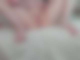 Live cam show with EveFina - Granny Dildo on Soda Cam