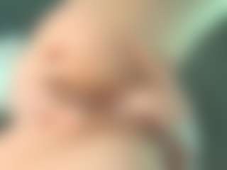 EveFina's Live Sex Cam Show