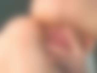 Live cam show with EveFina - Squirt on Instabang