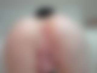 Live cam show with EveFina - Public Ebony on thefappeningchat.com