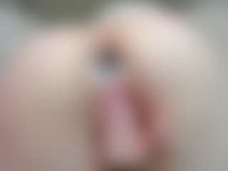 Live cam show with EveFina - Hairy Pussy Lovense on LiveSexCams6