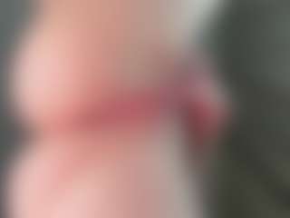 Live cam show with EveFina - Striptease on thefappeningchat.com