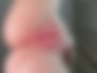 EveFina's Live Sex Cam Show