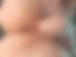 EveFina's Live Sex Cam Show