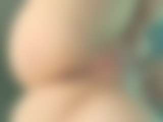 EveFina's Live Sex Cam Show