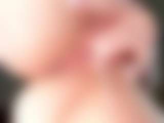 Live cam show with EveFina - Big Tits on CamClone