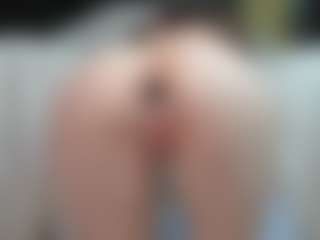 Live cam show with EveFina - Strip on CamClone