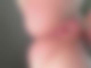 EveFina's Live Sex Cam Show
