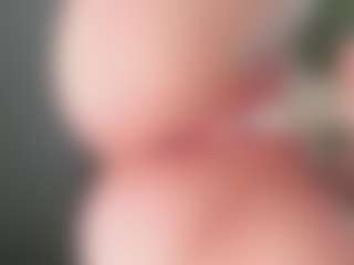 Live cam show with EveFina - Public on Camsoda