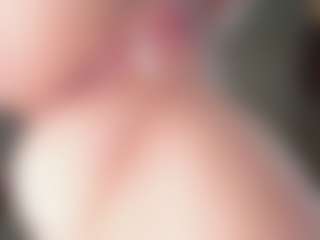 Live cam show with EveFina - Public Ebony on Hubzter Live