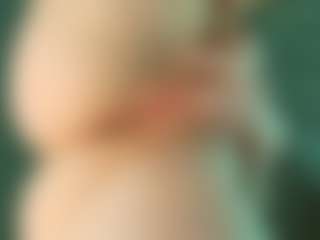 Live cam show with EveFina - Brown Eyes Mature on Dolls Live