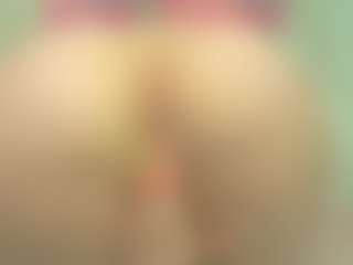 Live cam show with EveFina - Hairy Pussy on live.xheat.ai