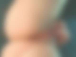 Live cam show with EveFina - Shaved Pussy Mature on Camsoda