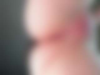 Live cam show with EveFina - Amateur Big Tits on Camsoda