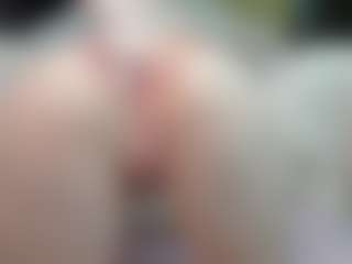 EveFinas Live-Sex-Cam-Show