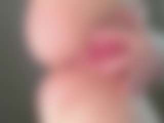 Live cam show with EveFina - Big Tits on Dare Cams