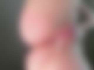 EveFina's Live Sex Cam Show
