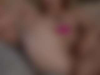 Live cam show with GingerPink - Ass Bouncing on Free Soda