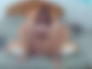 ishaRose's Live Sex Cam Show