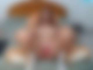 ishaRose's Live Sex Cam Show