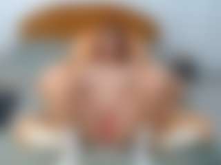 Show en direct avec ishaRose - Butt Plug sur Camsoda