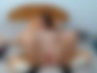 ishaRose's Live Sex Cam Show