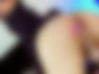 IvannaOrtizz's Live Sex Cam Show