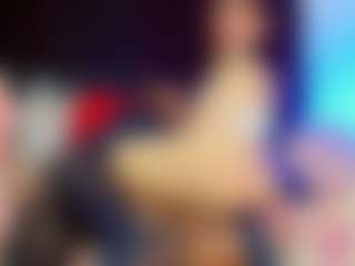IvannaOrtizz's Live Sex Cam Show