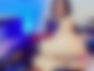IvannaOrtizz's Live Sex Cam Show