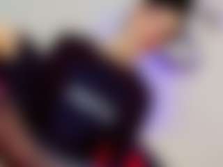 IvannaOrtizz's Live Sex Cam Show