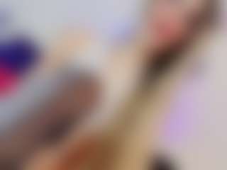 IvannaOrtizz's Live Sex Cam Show