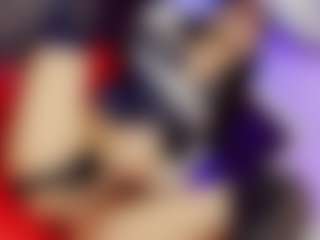 IvannaOrtizz's Live Sex Cam Show