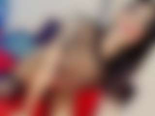IvannaOrtizz's Live Sex Cam Show