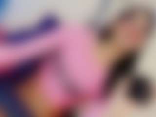 IvannaOrtizz's Live Sex Cam Show