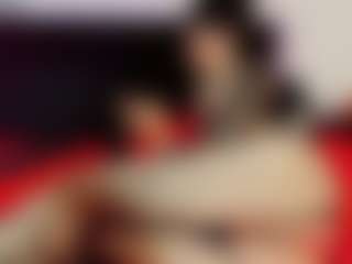 IvannaOrtizz's Live Sex Cam Show