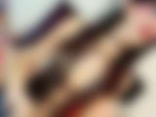 IvannaOrtizz's Live Sex Cam Show
