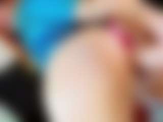 IvannaOrtizz's Live Sex Cam Show
