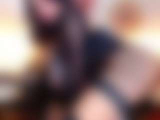 Live cam show with zoe-hecate - Cumshot on Camsoda