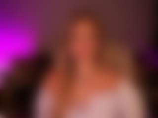 Live cam show with CelesteNoirr - Blue Eyes on CamwithHer