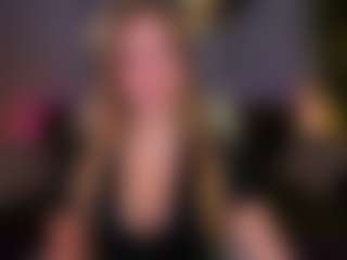 CelesteNoirr's Live Sex Cam Show