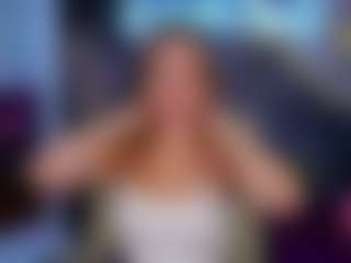 Live cam show with CelesteNoirr - Blue Eyes on Cam Slut