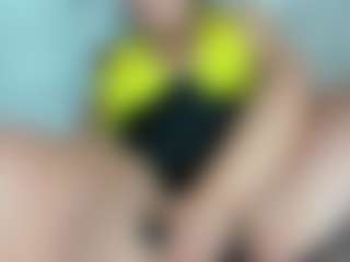 kazsandrah's Live Sex Cam Show