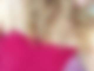 Live cam show with kazsandrah - Granny on CSO-WL